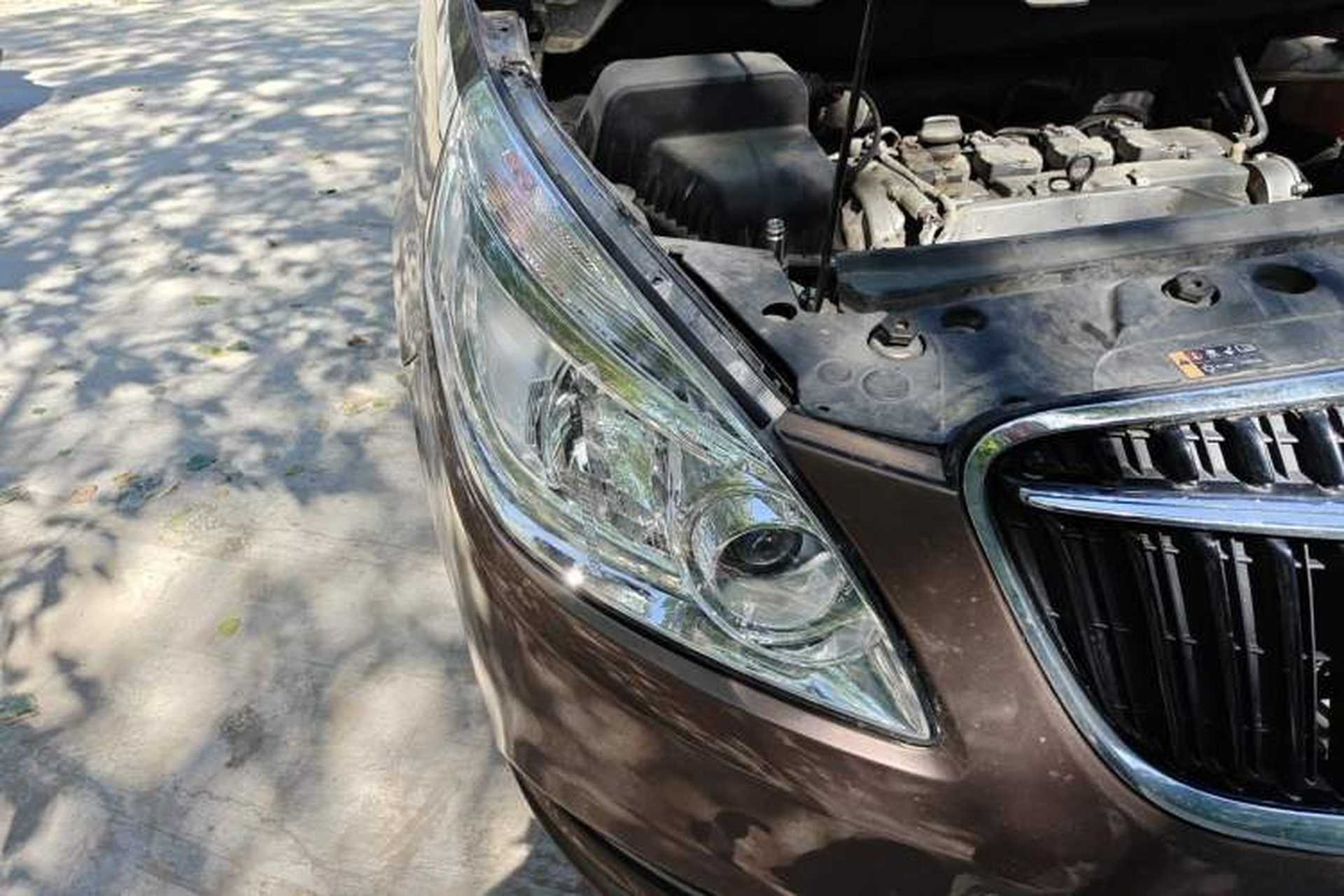 Used Buick GL8 2017 25S Comfort Version China V Standard Right Front Headlight