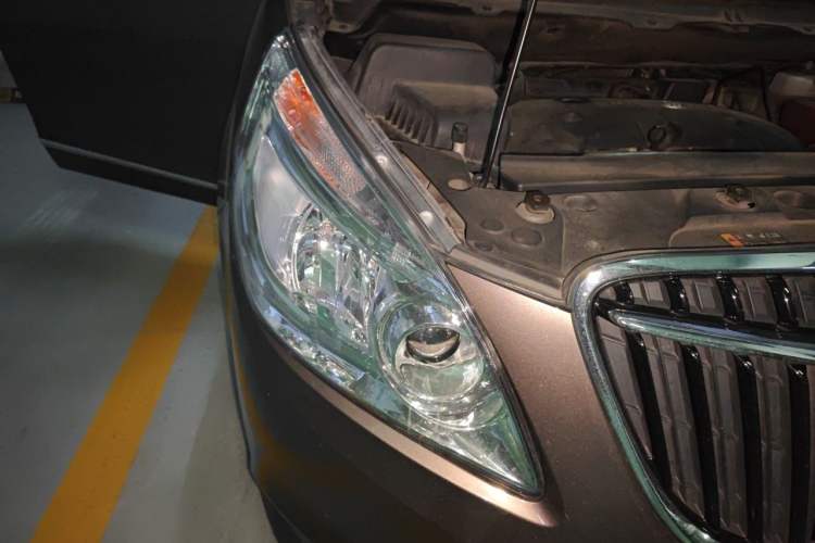 Used Buick GL8 2017 25S Prestige Version China V Standard Right Front Headlight