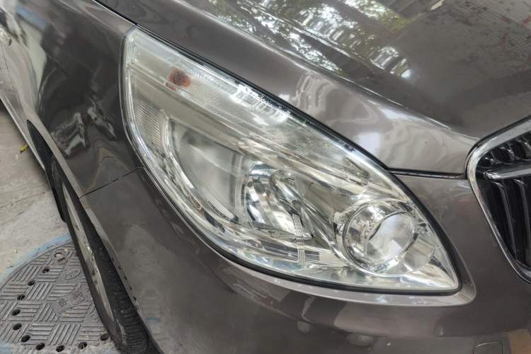 Used Buick GL8 2017 25S Luxury Version China V Standard Right Front Headlight