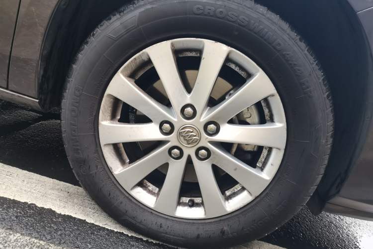 Used Buick GL8 2017 25S Comfort Version China V Standard Right Front Wheel Hub