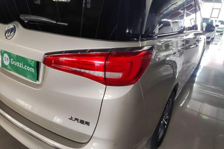 Used Buick GL8 2017 ES 28T Luxury Model China V Standard Right Rear Taillight