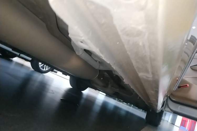 Used Buick GL8 2017 ES 28T Flagship Model China V Standard Right Side Sill