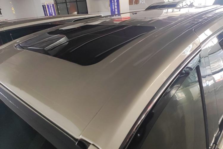 Used Buick GL8 2017 ES 28T Luxury Model China V Standard Roof