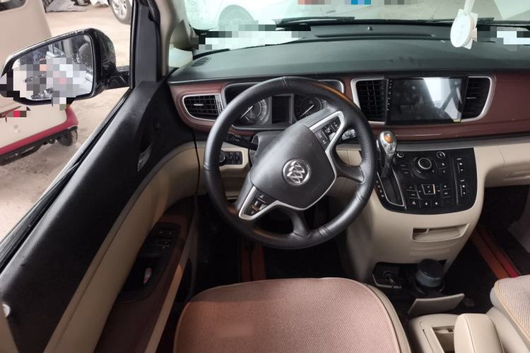 Used Buick GL8 2017 25S Luxury Version China V Standard Steering Wheel