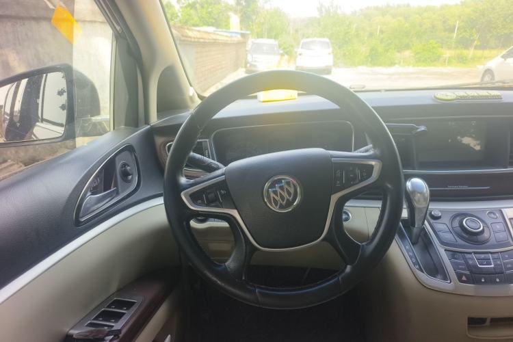 Used Buick GL8 2017 25S Luxury Version China V Standard Steering Wheel