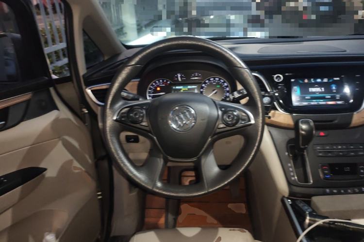 Used Buick GL8 2017 ES 28T Comfort Model China V Standard Steering Wheel