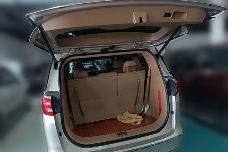 Used Buick GL8 2017 ES 28T Luxury Model China V Standard Trunk