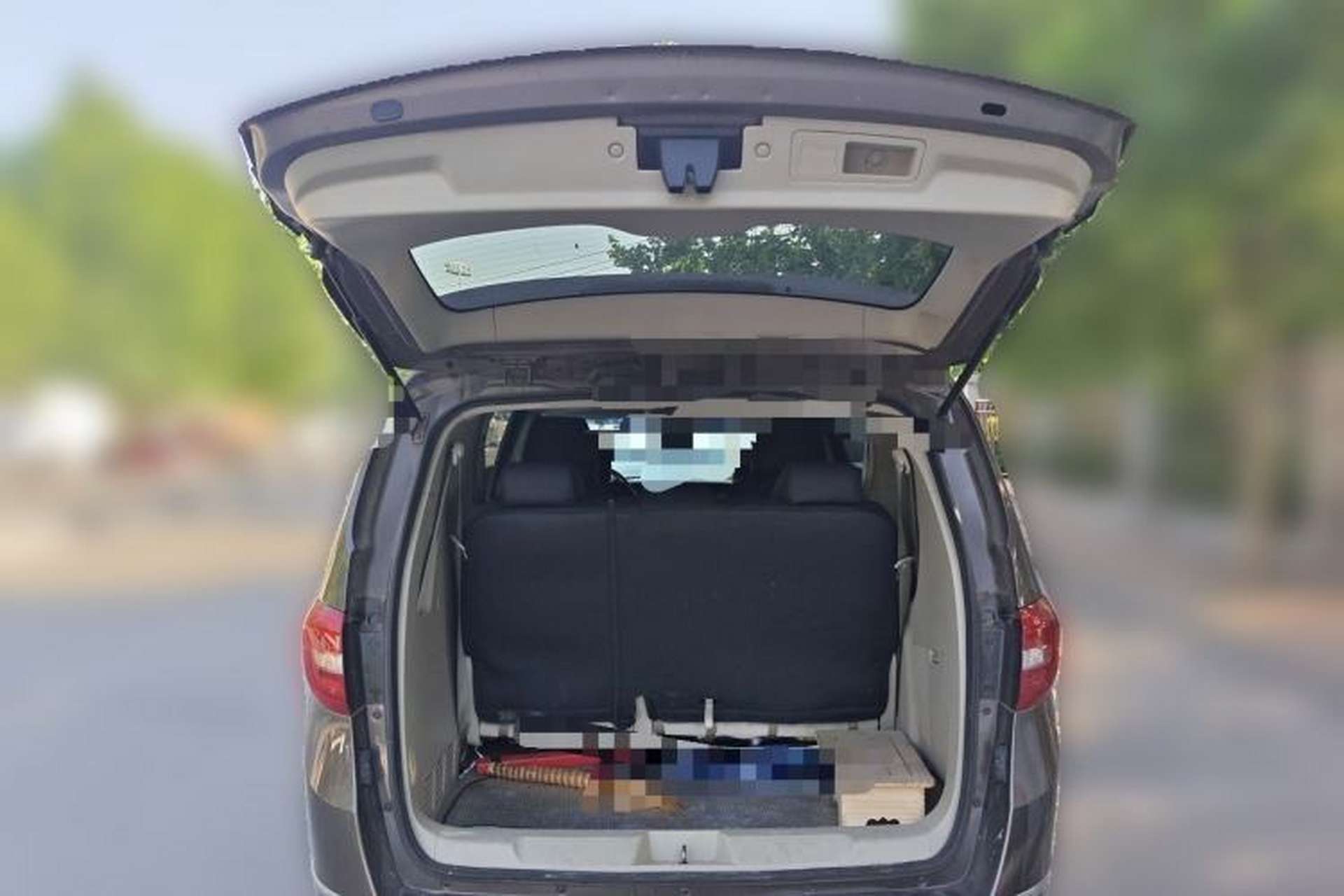 Used Buick GL8 2017 25S Comfort Version China V Standard Trunk