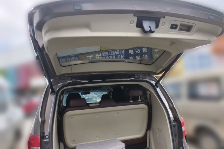 Used Buick GL8 2017 25S Luxury Version China V Standard Trunk
