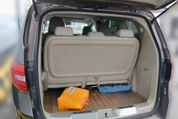 Used Buick GL8 2017 25S Luxury Version China V Standard Trunk