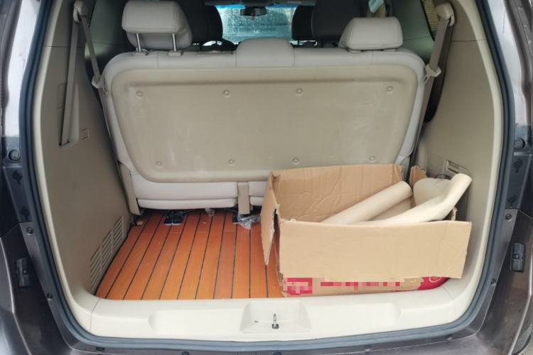 Used Buick GL8 2017 25S Comfort Version China V Standard Trunk