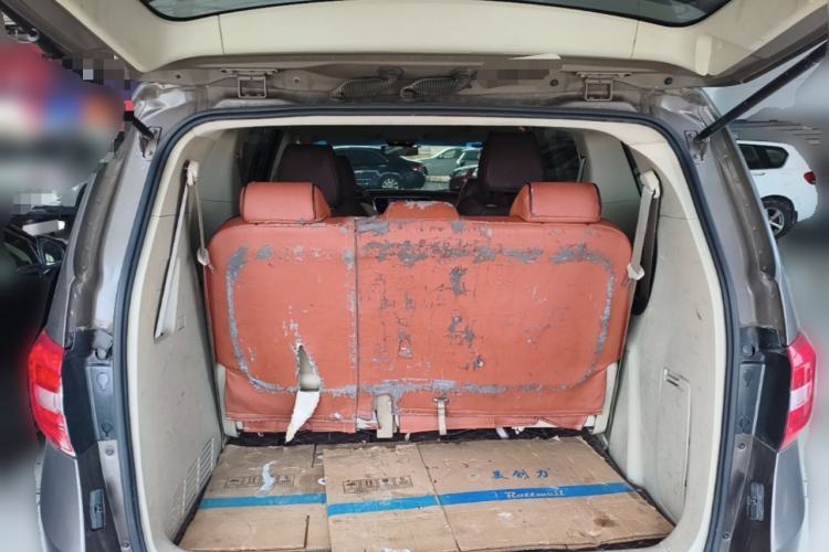 Used Buick GL8 2017 25S Comfort Version China V Standard Trunk