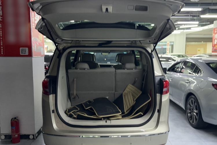Used Buick GL8 2017 ES 28T Comfort Model China V Standard Trunk