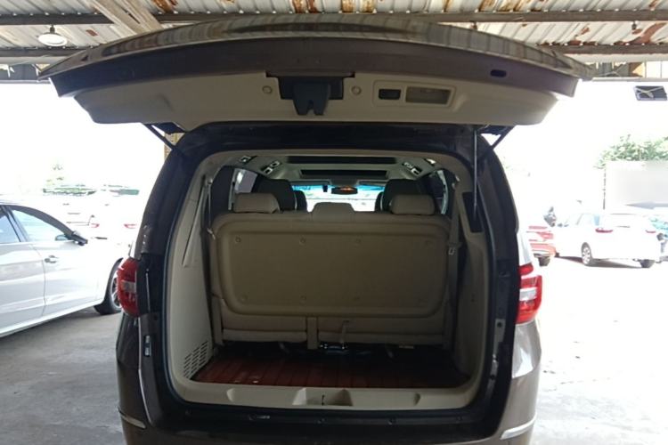Used Buick GL8 2017 25S Prestige Version China V Standard Trunk