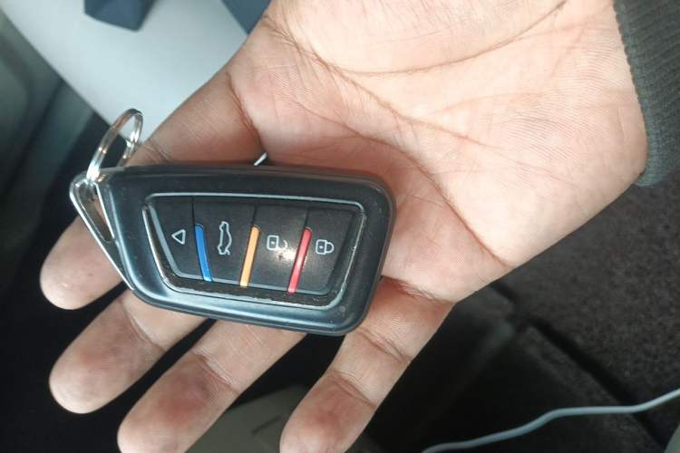 Used Buick GL8 2017 25S Comfort Version China V Standard Vehicle Key