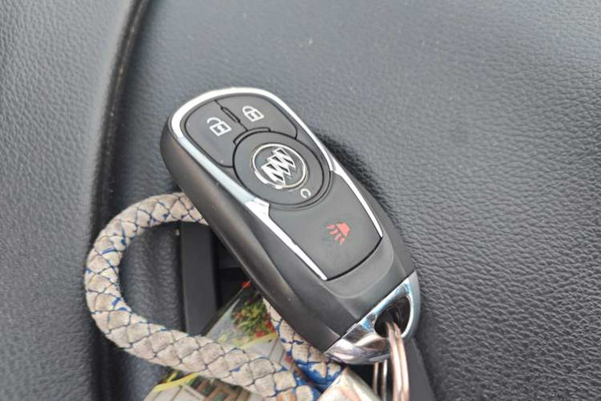 Used Buick GL8 2017 ES 28T Comfort Model China V Standard Vehicle Key