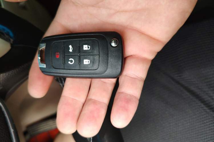 Used Buick GL8 2017 25S Luxury Version China V Standard Vehicle Key