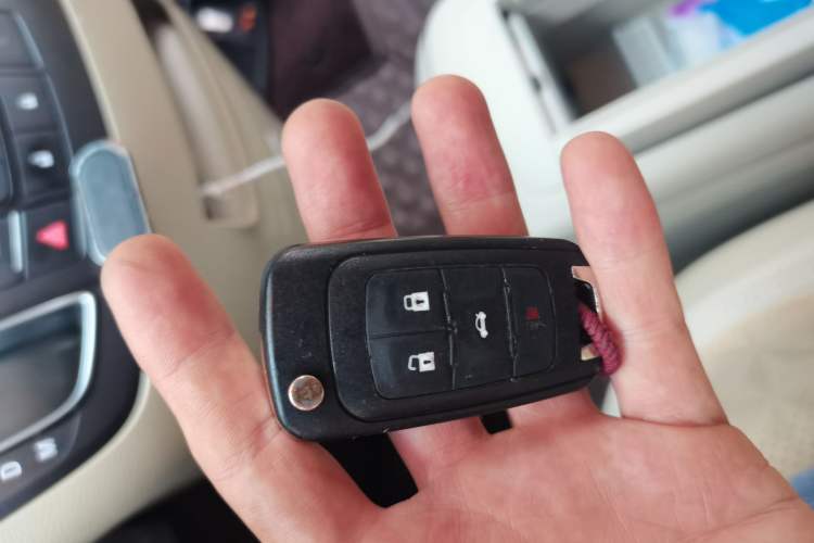Used Buick GL8 2017 25S Comfort Version China V Standard Vehicle Key