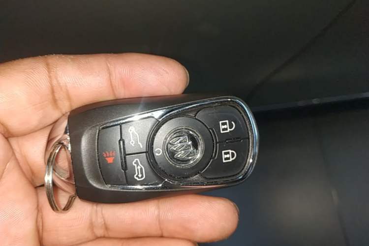 Used Buick GL8 2017 ES 28T Flagship Model China V Standard Vehicle Key