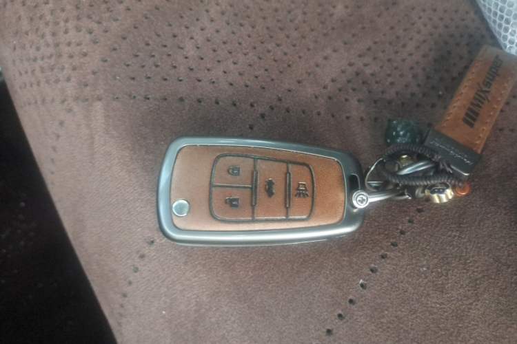 Used Buick GL8 2017 25S Comfort Version China V Standard Vehicle Key