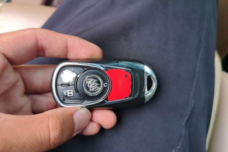 Used Buick GL8 2017 ES 28T Premium Version China V Standard Vehicle Key