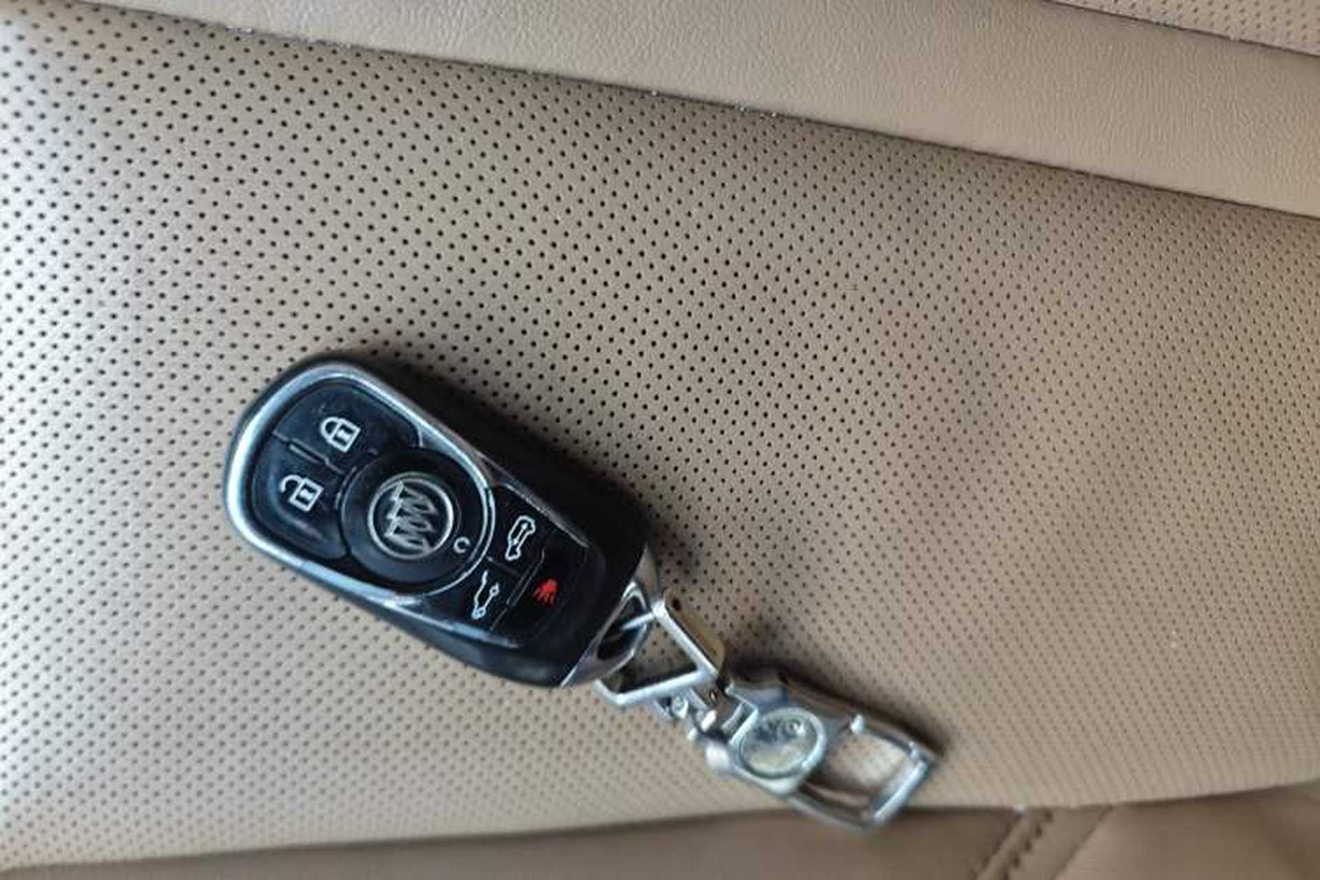 Used Buick GL8 2017 ES 28T Flagship Model China V Standard Vehicle Key