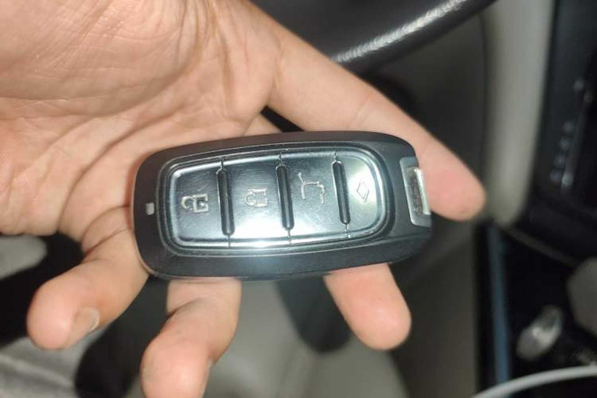 Used Buick GL8 2017 ES 28T Comfort Model China V Standard Vehicle Key