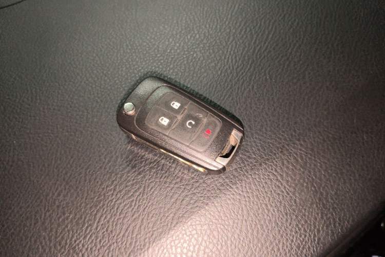 Used Buick GL8 2017 25S Comfort Version China V Standard Vehicle Key
