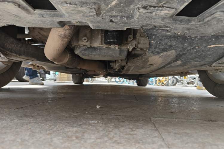Used Buick GL8 2018 ES 28T Comfort Model China VI Standard Chassis Front