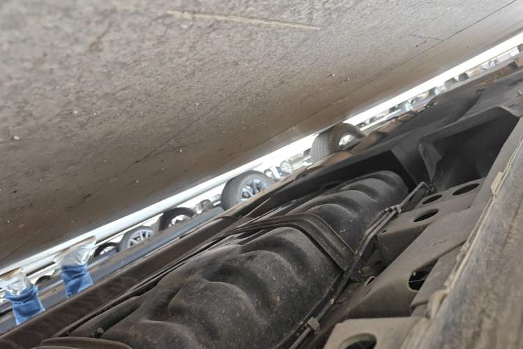 Used Buick GL8 2018 ES 28T Comfort Model China VI Standard Chassis Rear Left