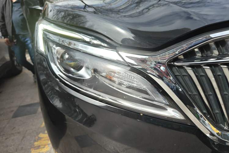 Used Buick GL8 2018 ES 28T Comfort Model China VI Standard Right Front Headlight