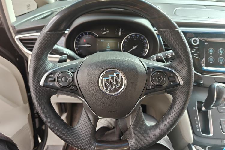 Used Buick GL8 2018 ES 28T Comfort Model China VI Standard Steering Wheel