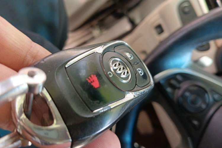 Used Buick GL8 2018 ES 28T Comfort Model China VI Standard Vehicle Key