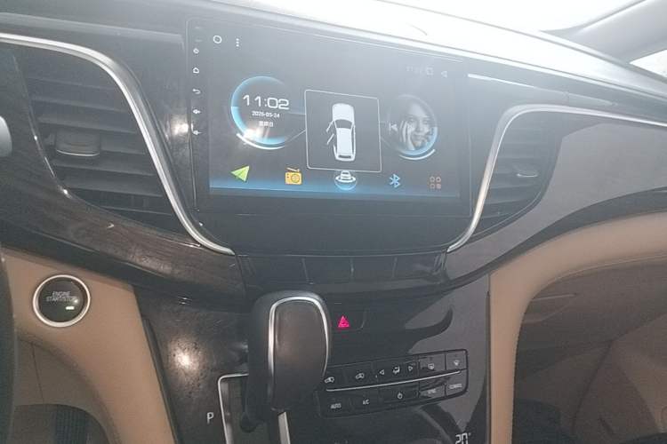Used Buick GL8 2018 ES 28T Flagship Model China VI Standard Audio And AC Panel