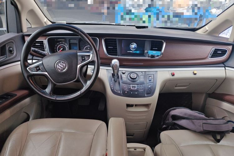 Used Buick GL8 2018 28T Luxury Model China VI Standard Center Console