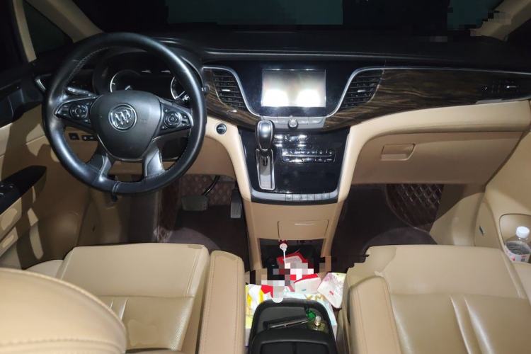 Used Buick GL8 2018 ES 28T Flagship Model China VI Standard Center Console