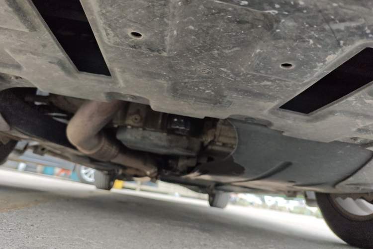 Used Buick GL8 2018 ES 28T Comfort Model China VI Standard Chassis Front