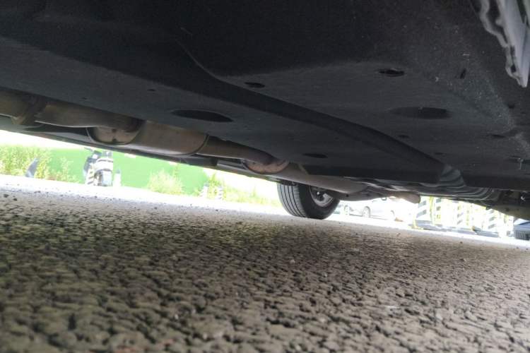 Used Buick GL8 2018 ES 28T Premium Model China VI Standard Chassis Front Left