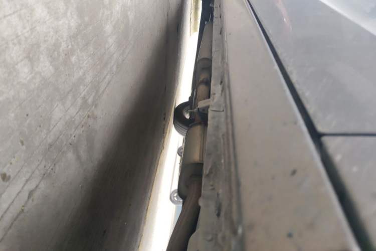 Used Buick GL8 2018 28T Comfort Model China VI Standard Chassis Front Right