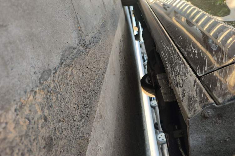 Used Buick GL8 2018 ES 28T Premium Model China VI Standard Chassis Front Right