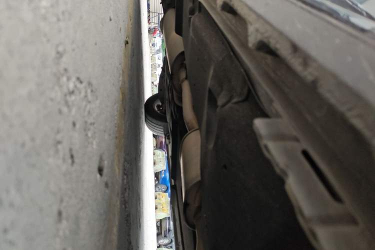 Used Buick GL8 2018 ES 28T Comfort Model China VI Standard Chassis Front Right