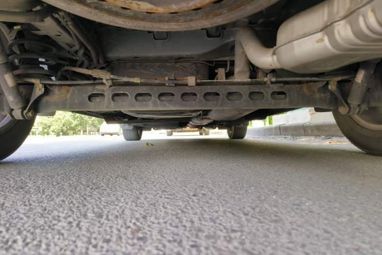 Used Buick GL8 2018 28T Prestige Version China VI Standard Chassis Rear