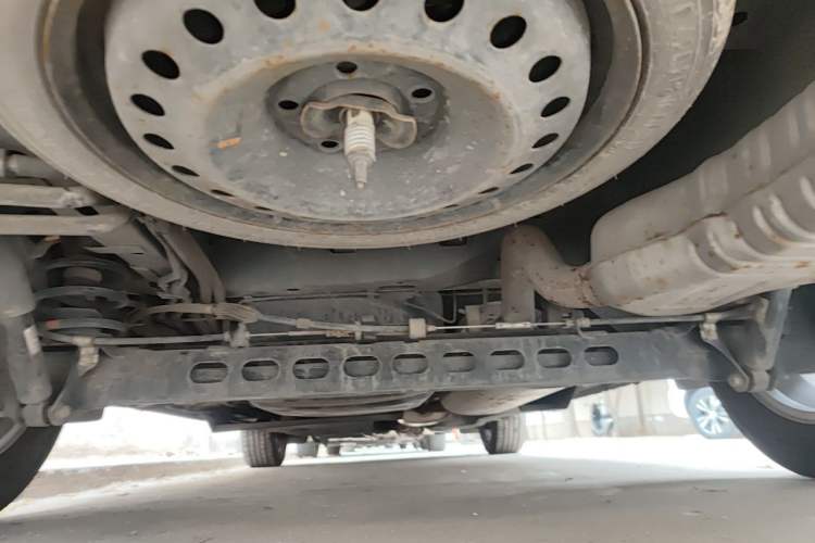 Used Buick GL8 2018 28T Luxury Model China VI Standard Chassis Rear