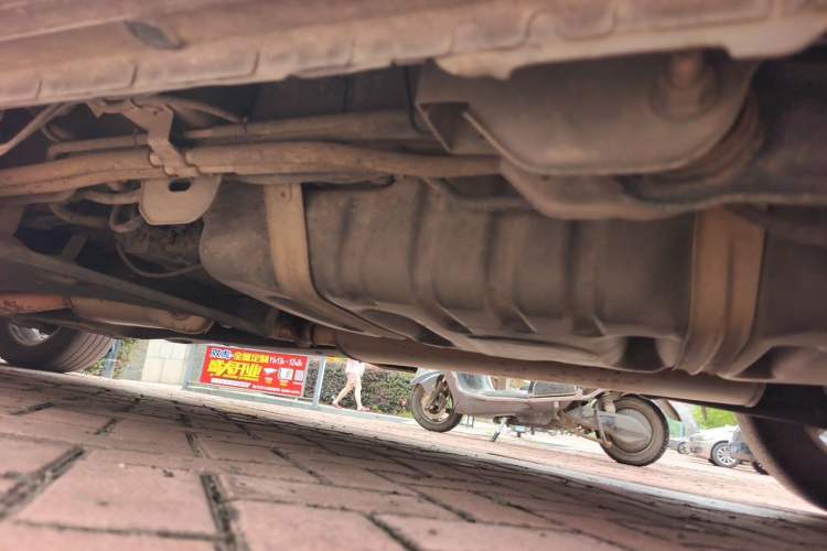 Used Buick GL8 2018 28T Comfort Model China VI Standard Chassis Rear Left