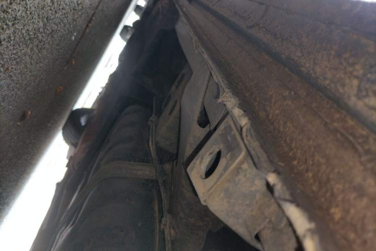Used Buick GL8 2018 ES 28T Comfort Model China VI Standard Chassis Rear Left