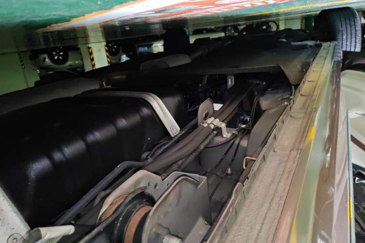 Used Buick GL8 2018 28T Prestige Version China VI Standard Chassis Rear Left