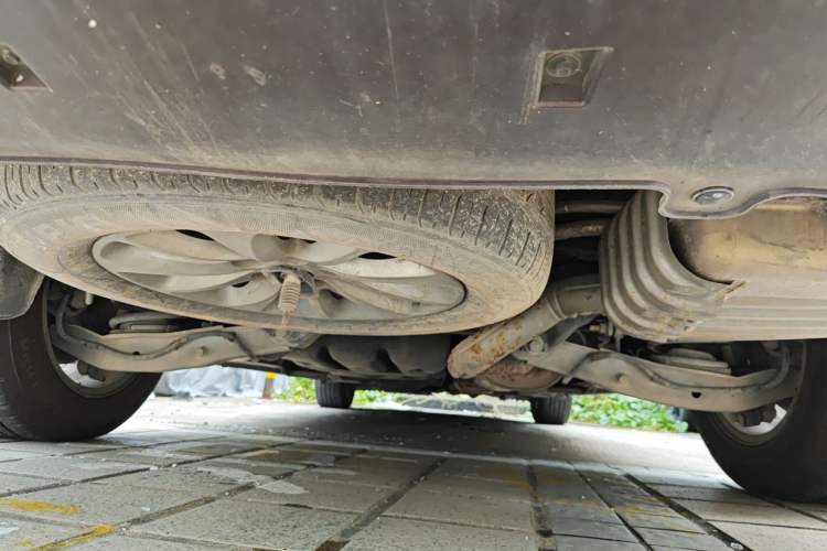 Used Buick GL8 2018 ES 28T Comfort Model China VI Standard Chassis Rear