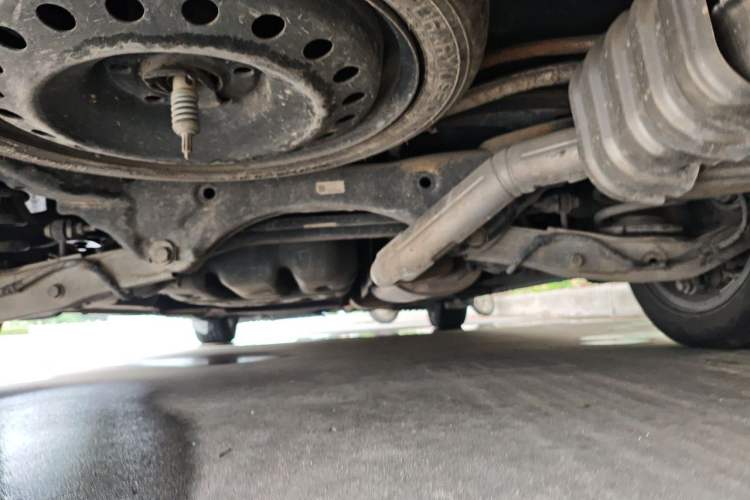 Used Buick GL8 2018 ES 28T Luxury Model China VI Standard Chassis Rear