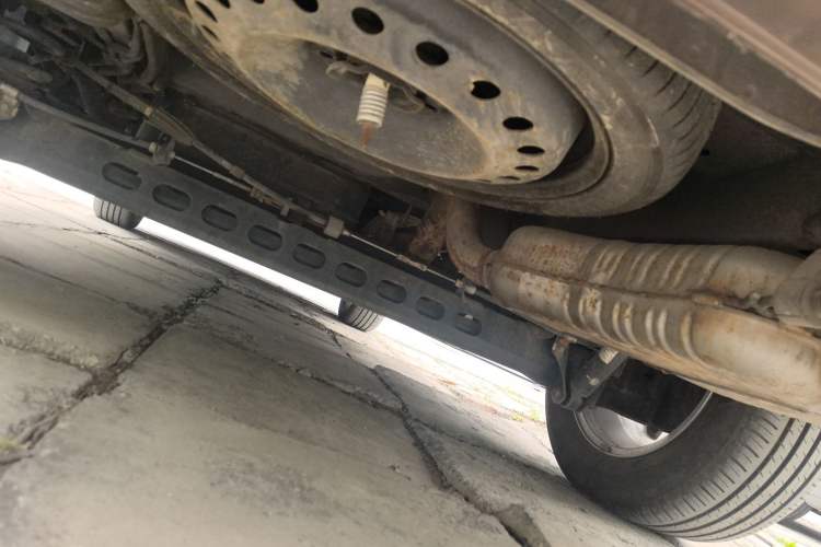 Used Buick GL8 2018 28T Luxury Model China VI Standard Chassis Rear