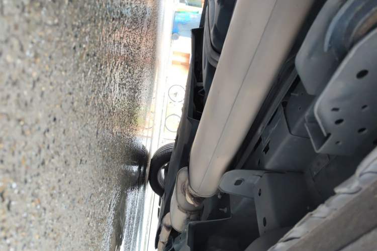 Used Buick GL8 2018 28T Luxury Model China VI Standard Chassis Rear Right